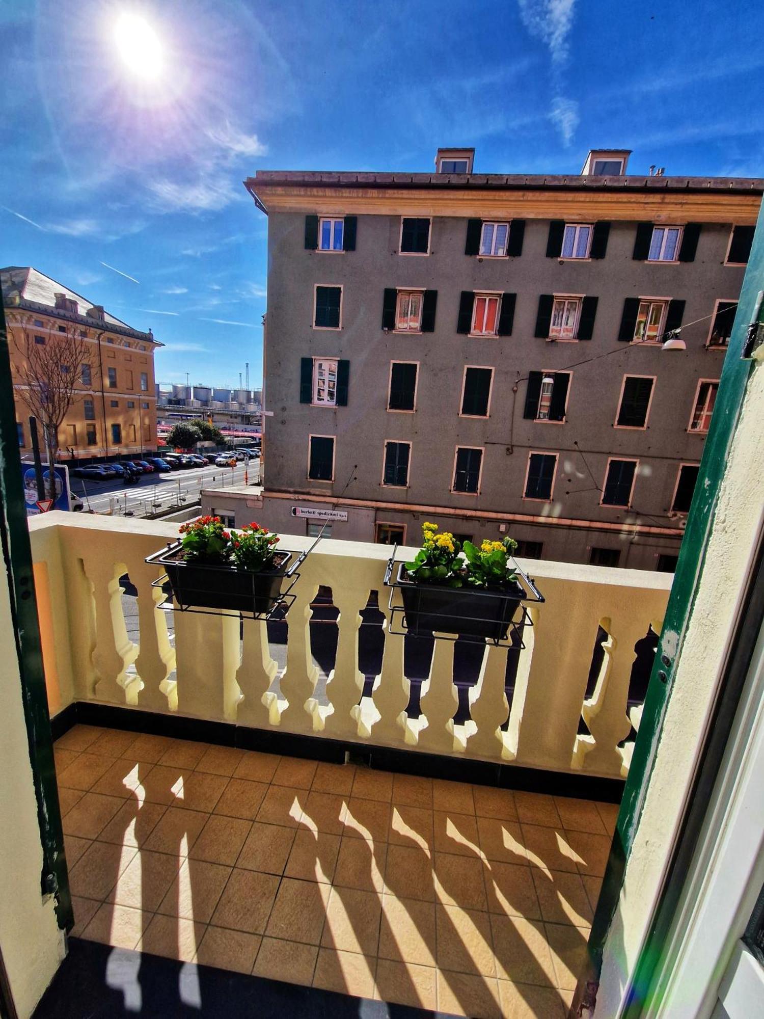 Appartamento Sofia A Genova Bagian luar foto